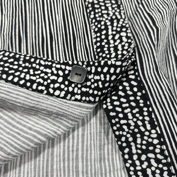 Habitat Tunic Top Size L‎ Textured Gray Artsy Minimalist Lagenlook Relaxed NWOT - Picture 7 of 14